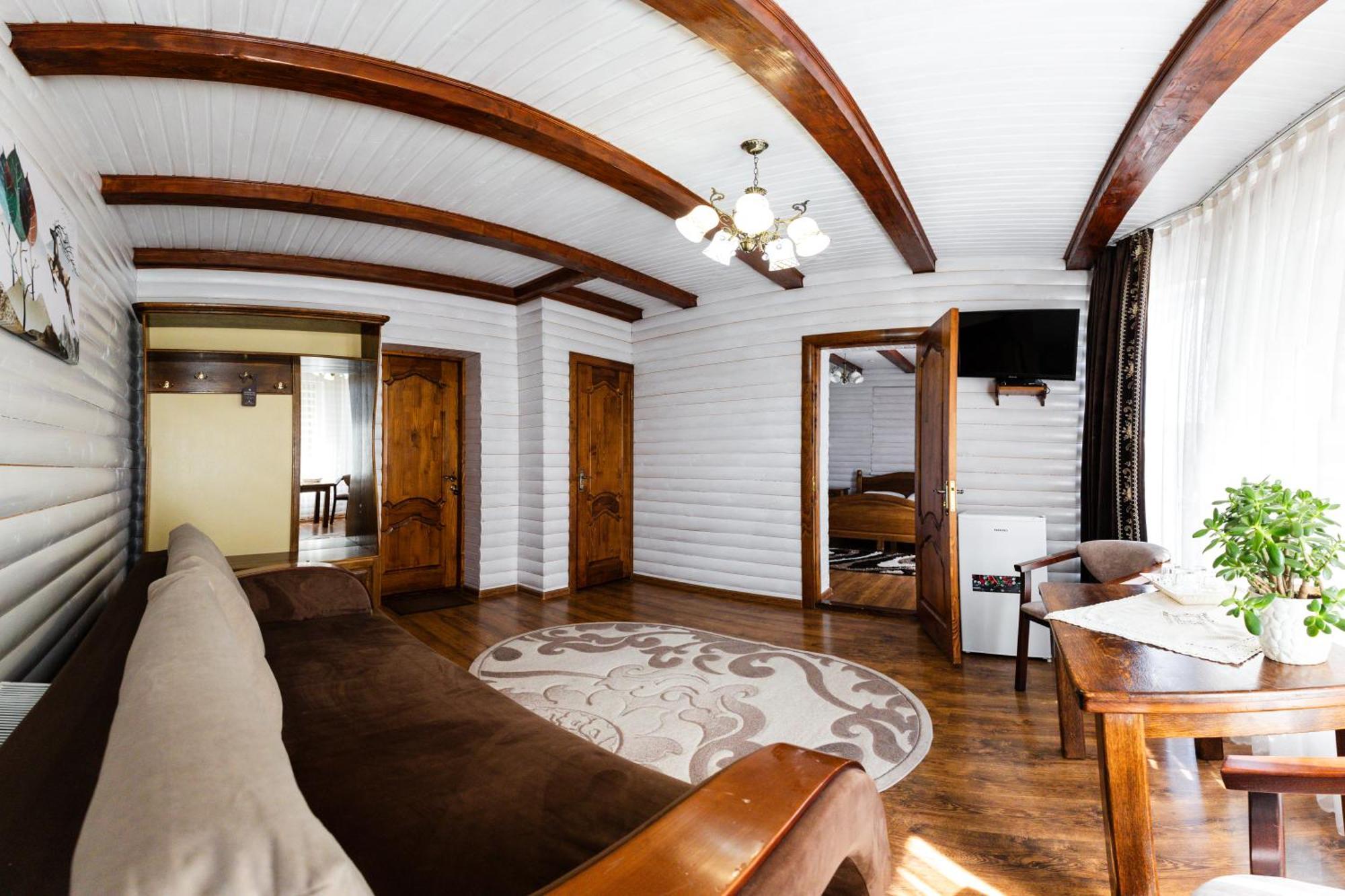 Villa Anet Palyanytsya Luaran gambar